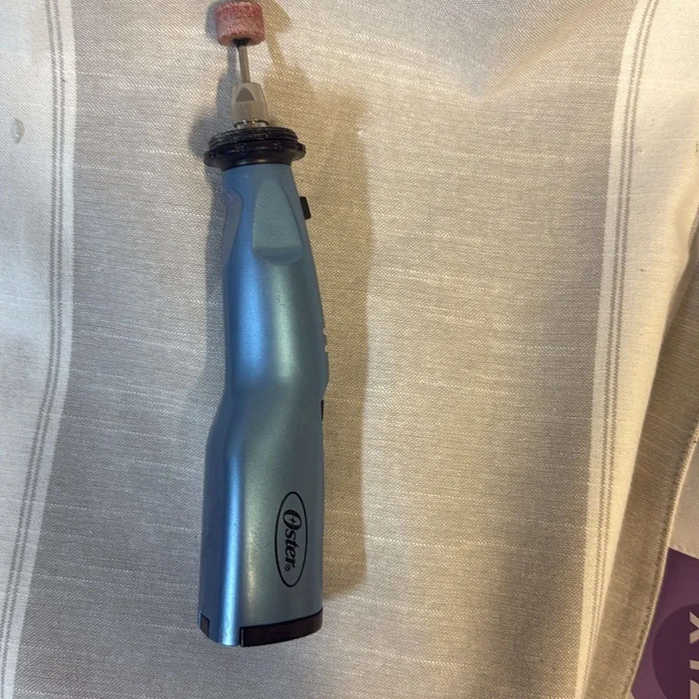 Oster Blue Electric Nail Trimmer